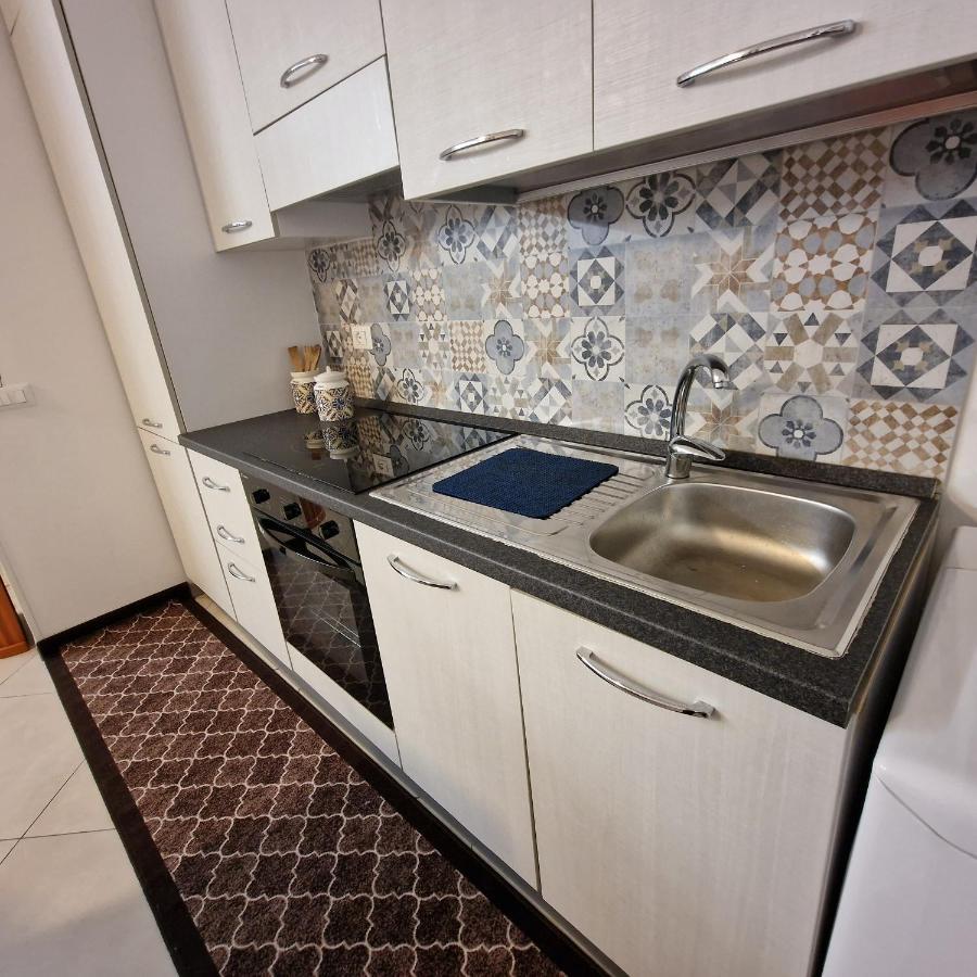 Aspettando Vossia Appartement Palermo Buitenkant foto